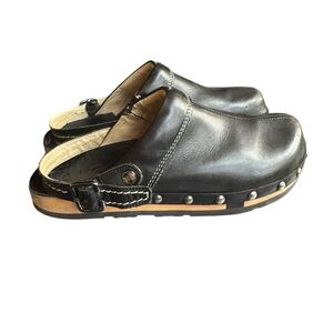 Kalso Black Shanti Negative Heel Leather Slip-On/or Slingback Clogs‎